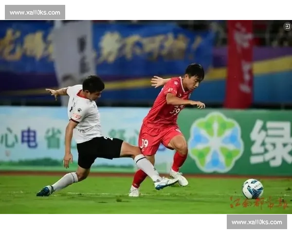 盐城 2-0 力克镇江登顶苏超，戴培带伤拼至泪洒赛场诠释队长担当